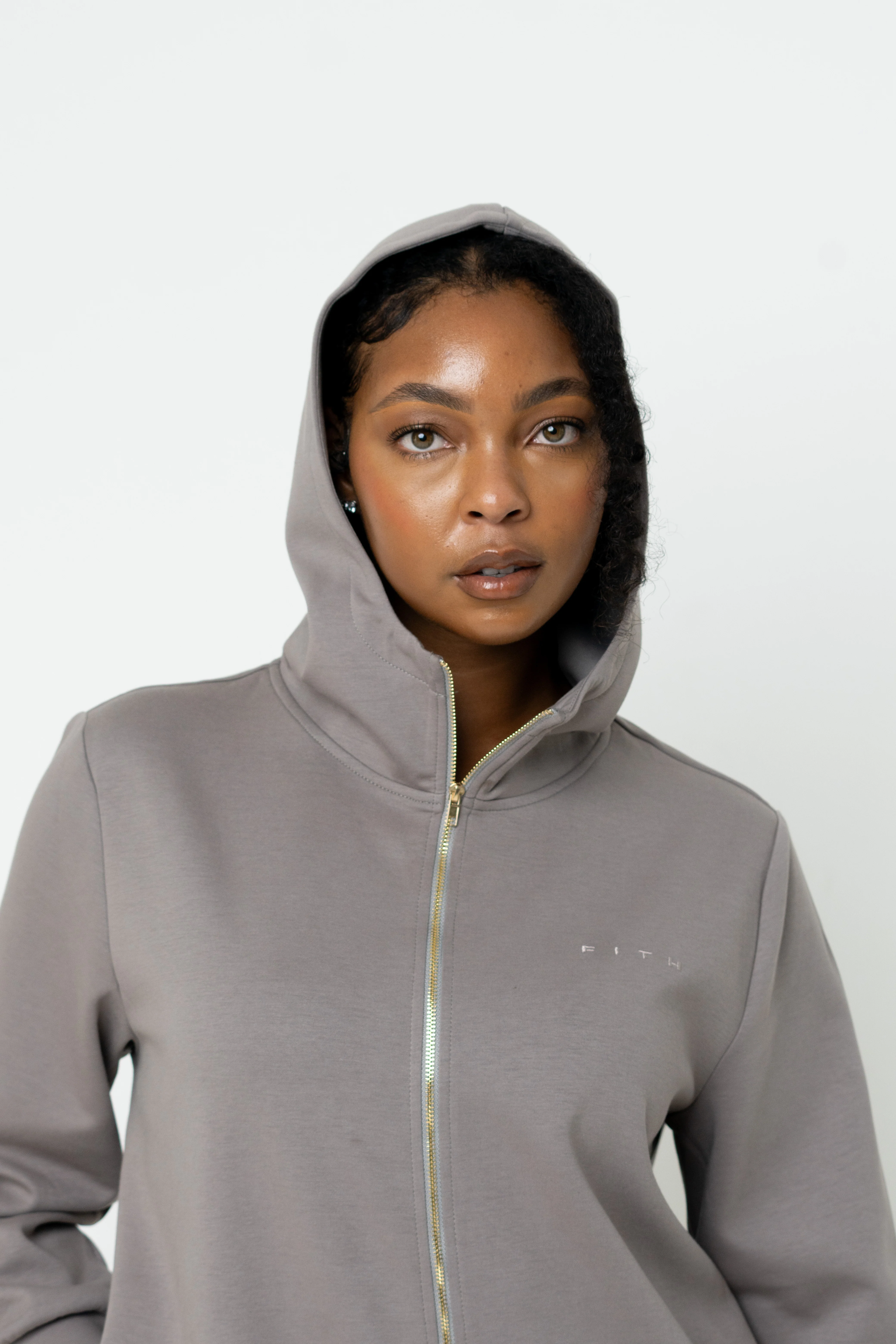 Grey Hooded Abaya (Zipped) - REST DAY CAPSULE - Image 4
