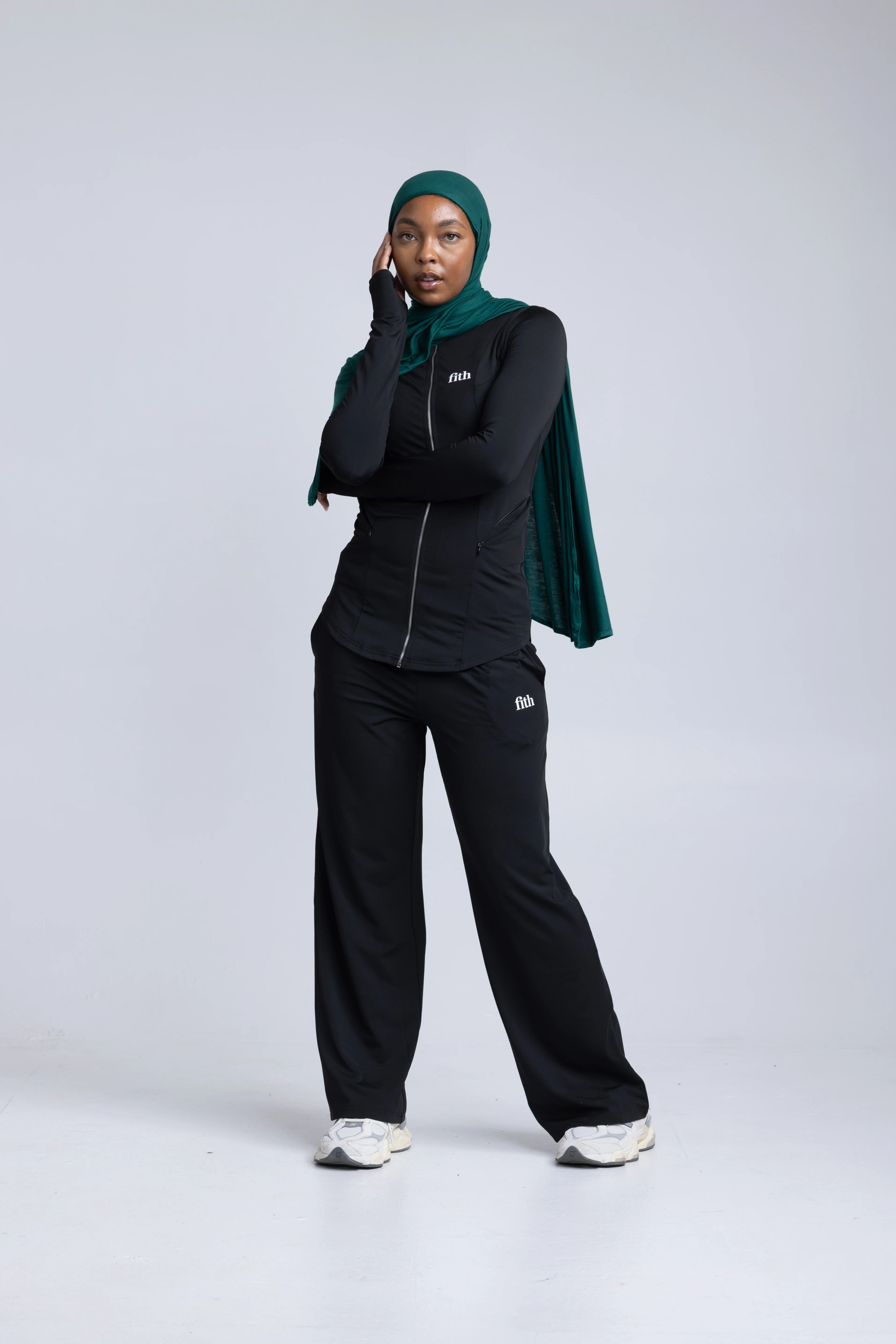 PWR Active Zip-Top - Image 3